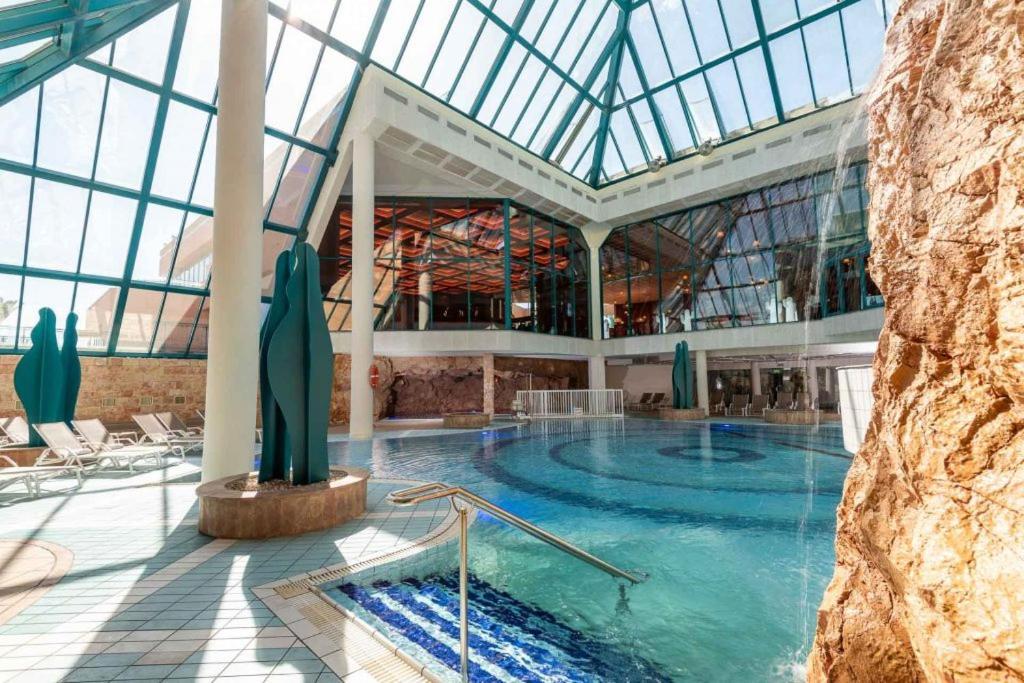 Eilot Kibbutz Country Lodging エイラート エクステリア 写真