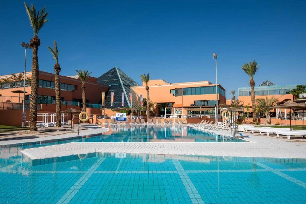 Eilot Kibbutz Country Lodging エイラート エクステリア 写真