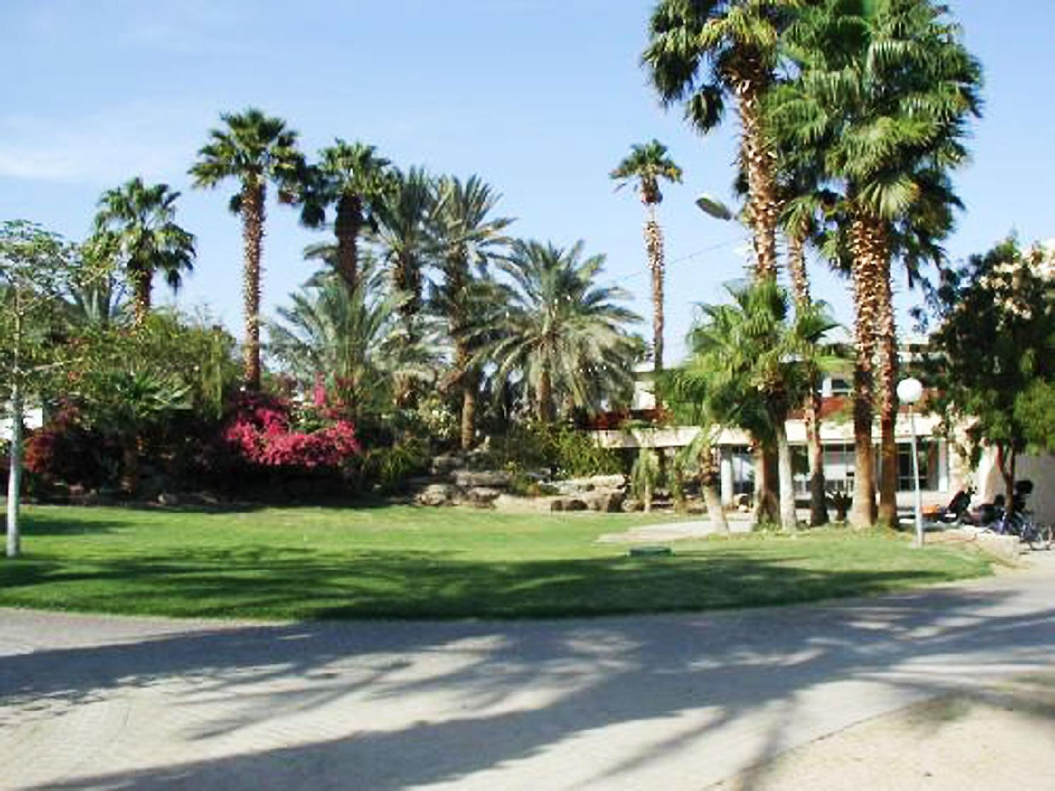 Eilot Kibbutz Country Lodging エイラート エクステリア 写真